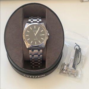 Men’s Citizen Eco-Drive BM7100-59E Silver/Black